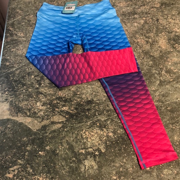 NWT Fin Fun Leggings! - Picture 6 of 6